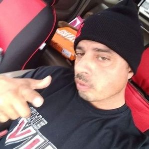 Meet your Posher, Roberto